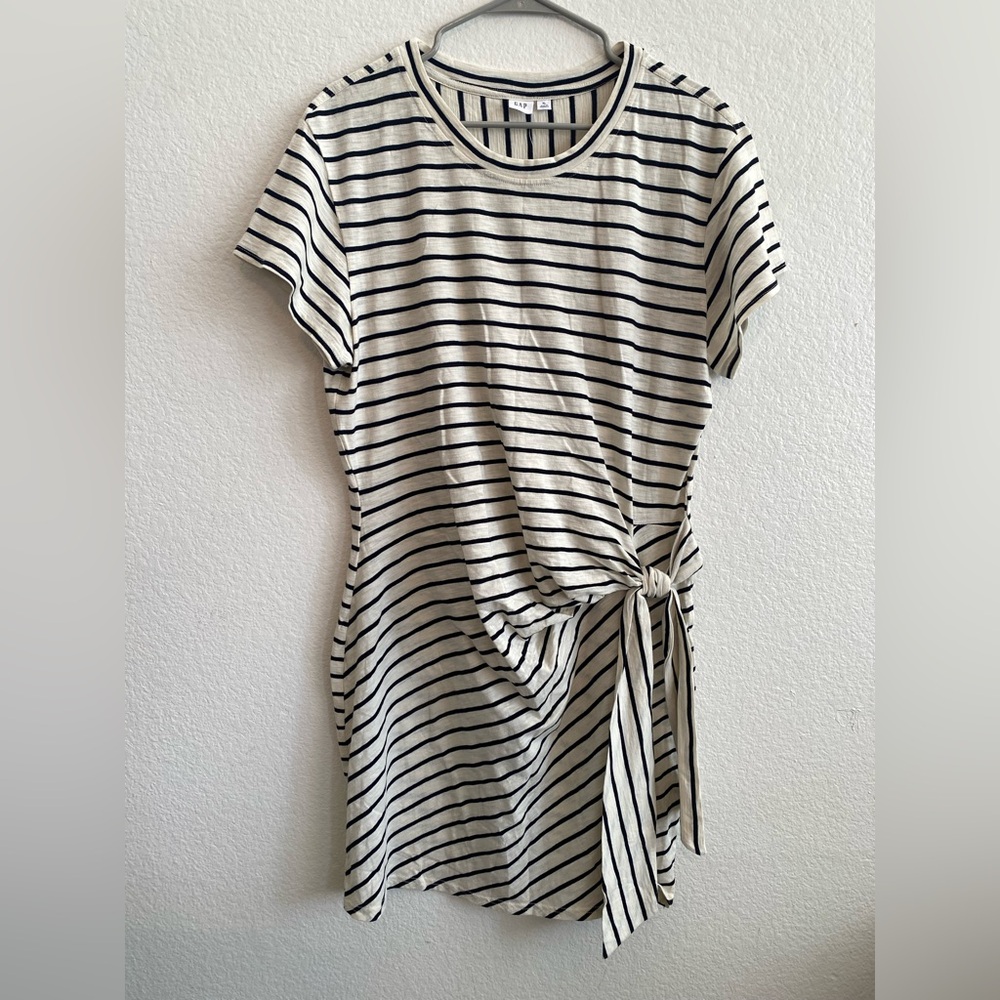 GAP Cream and Black Striped Short Sleeve Dress with Side Tie